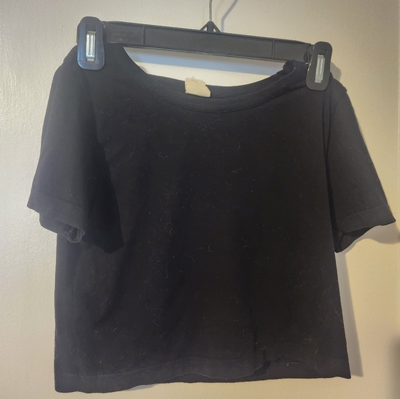 Crop top - Picture 1 of 2